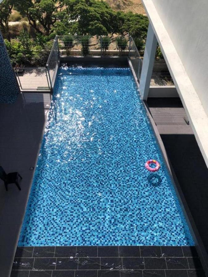Diyana Apartment Kota Bharu Exterior foto